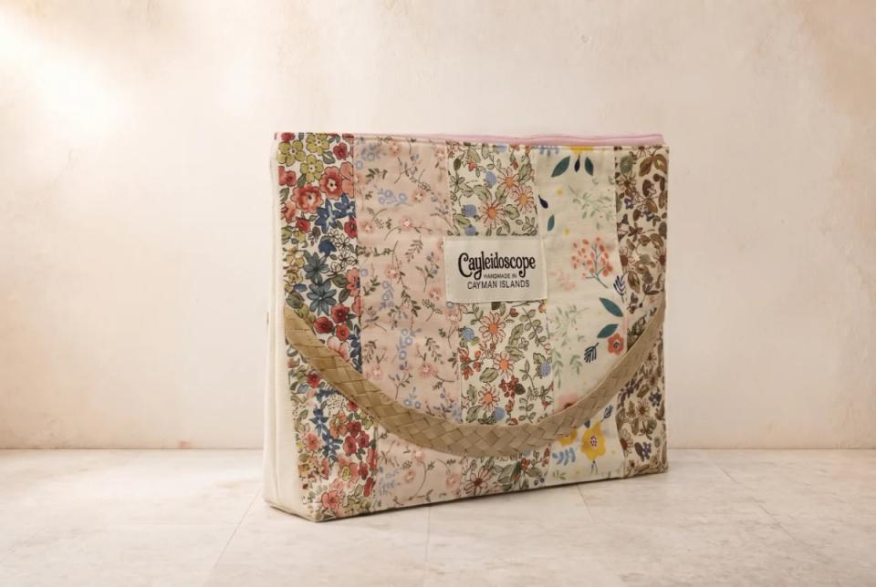 Cottage Floral Silver Thatch Zip Pouch