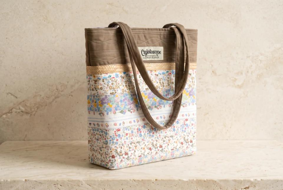 Wildflower Arc Silver Thatch Shoulder Tote