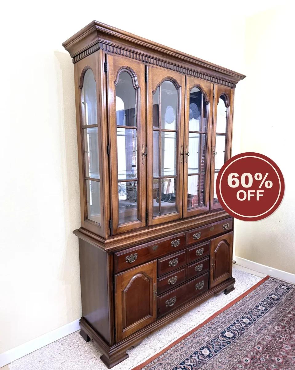 Mahogany China Cabinet with Mirrored Back and Brass Handles