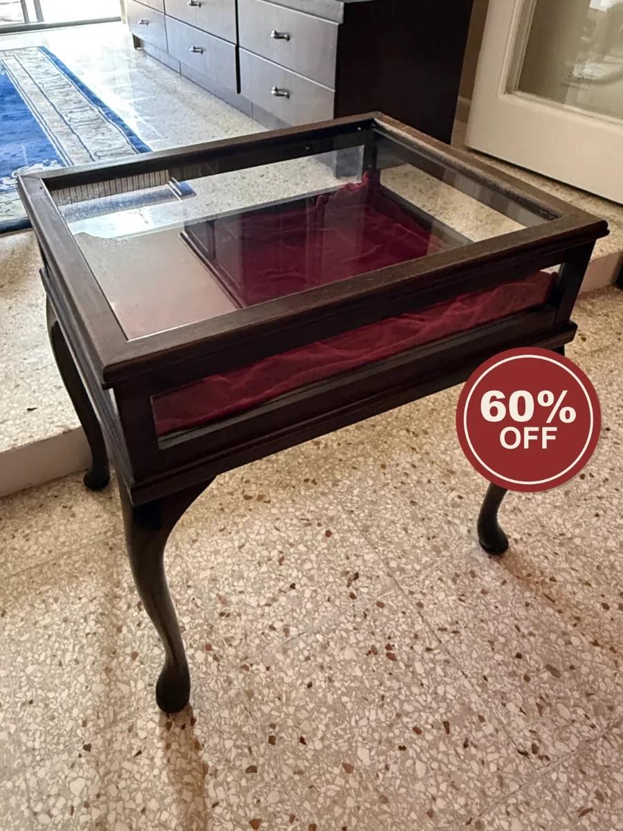Mahogany Bijouterie Display Table with Glazed Top and Velvet Lining